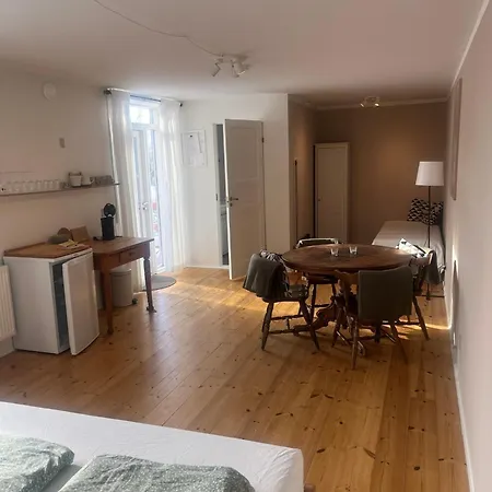 Rinkenaeshus Grosses Apartamento *